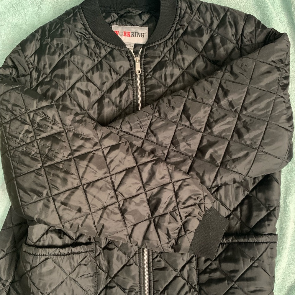 Unisex Black light Jacket deep pockets size M